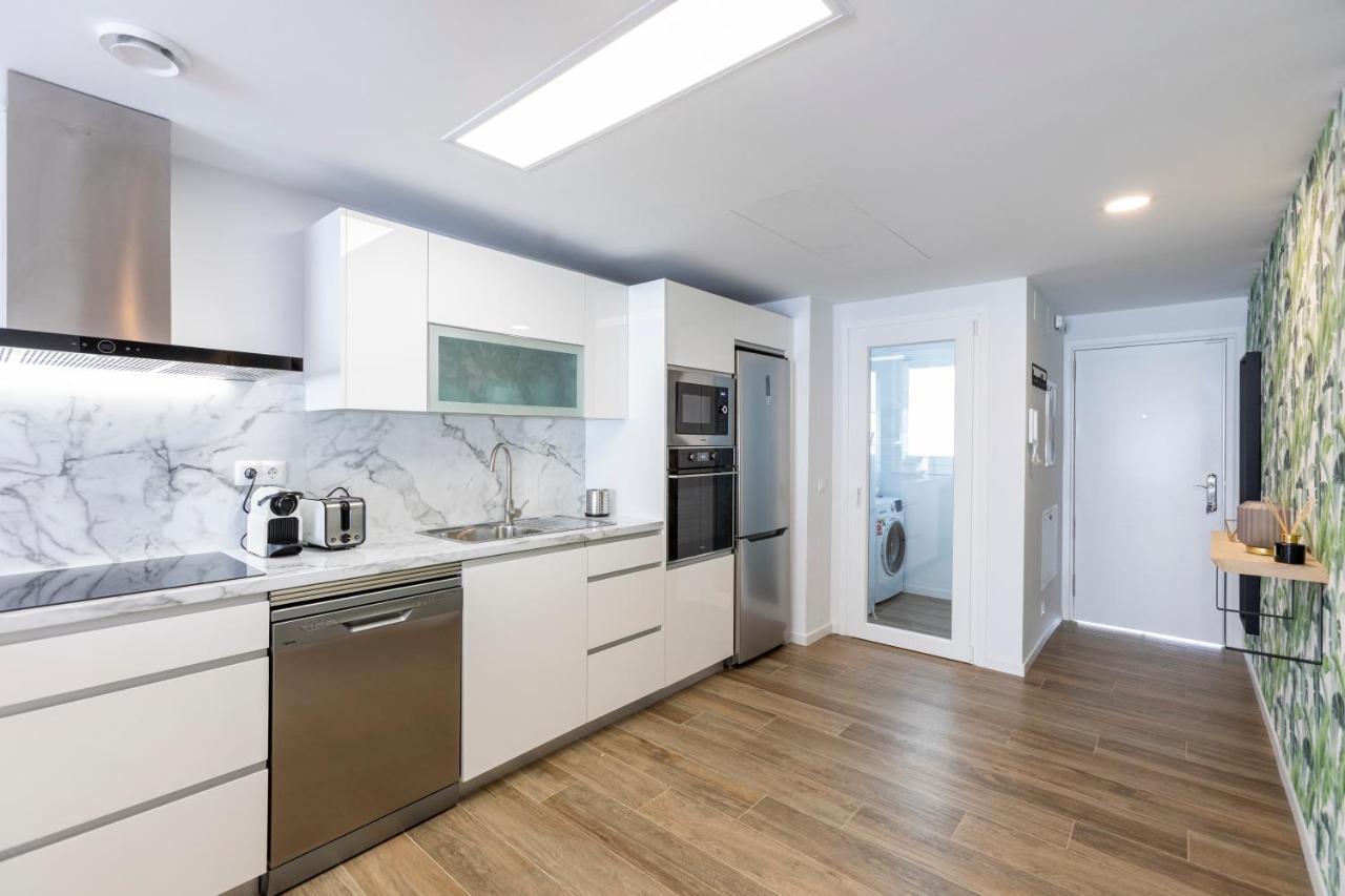 Fabuloso Apartamento Nuevo Con Parking Y Piscina Малага Экстерьер фото